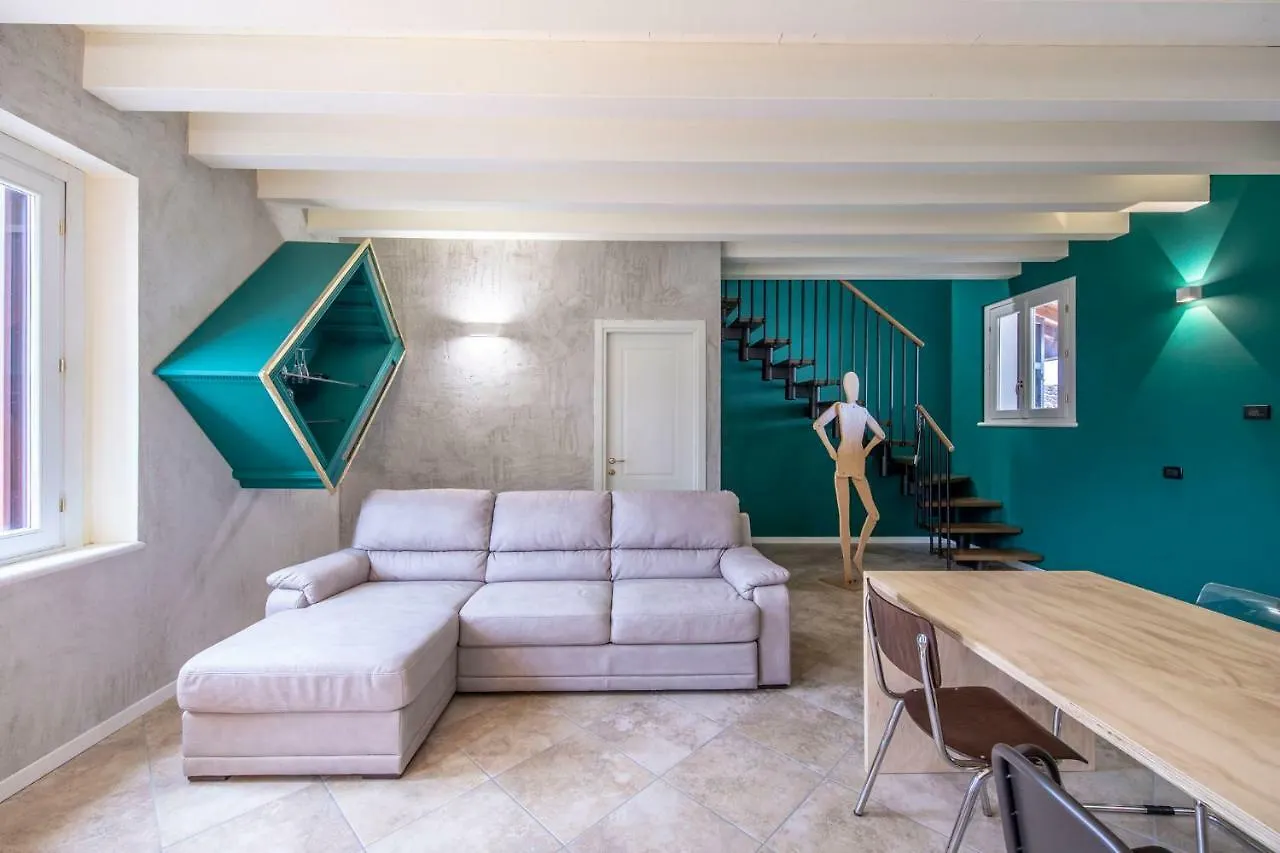 Holiday home 100% Design Villa Desenzano del Garda Italy